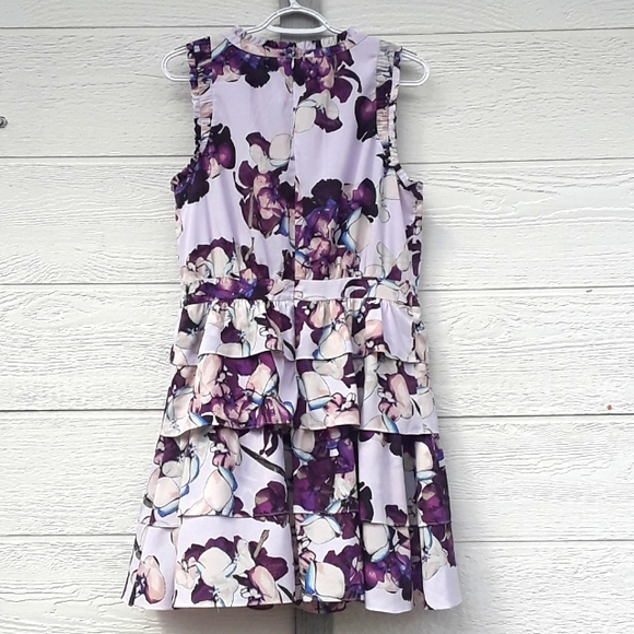 Banana Republic. Floral Dress. Size: 12 Petite. - Picture 3 of 5